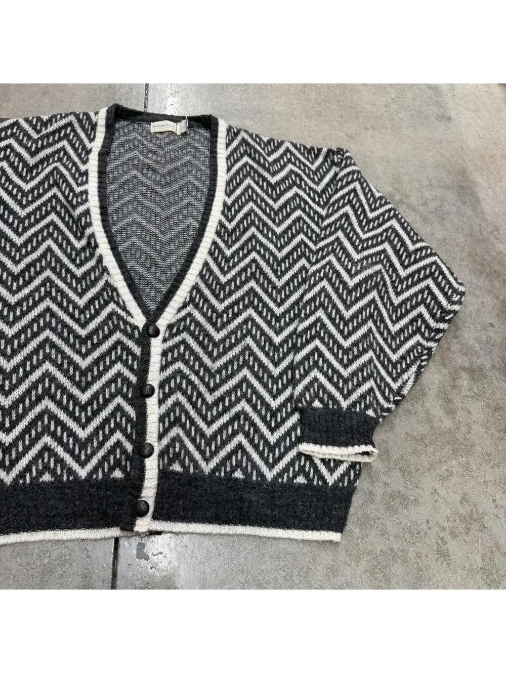 vintage boundary waters grey and white striped knit cardigan sweater size xl